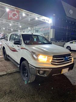 تويوتا هايلوكس